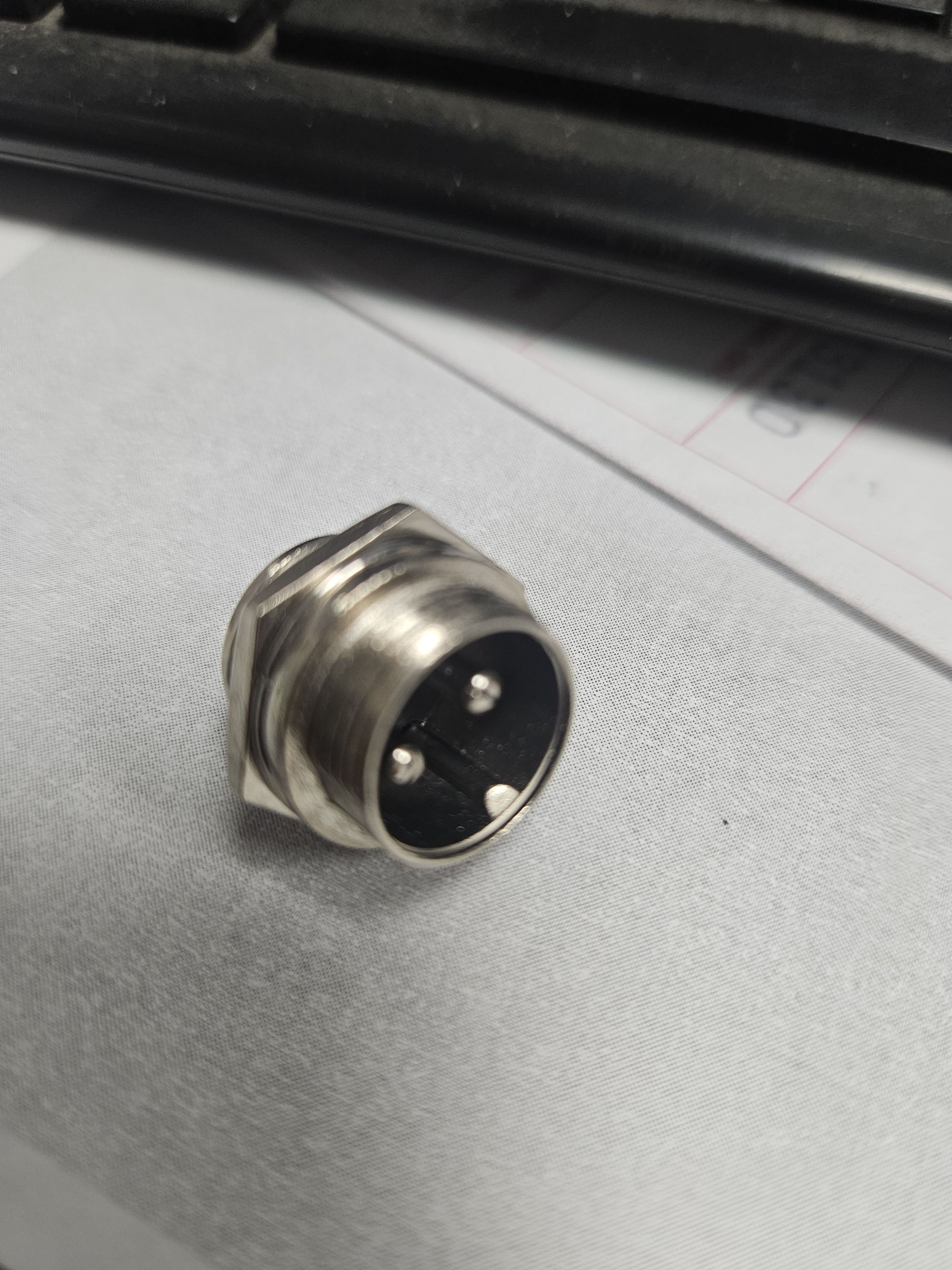 Hegesztőgép alkatrész csatlakozó aljzat két polusú termék fő termékképe