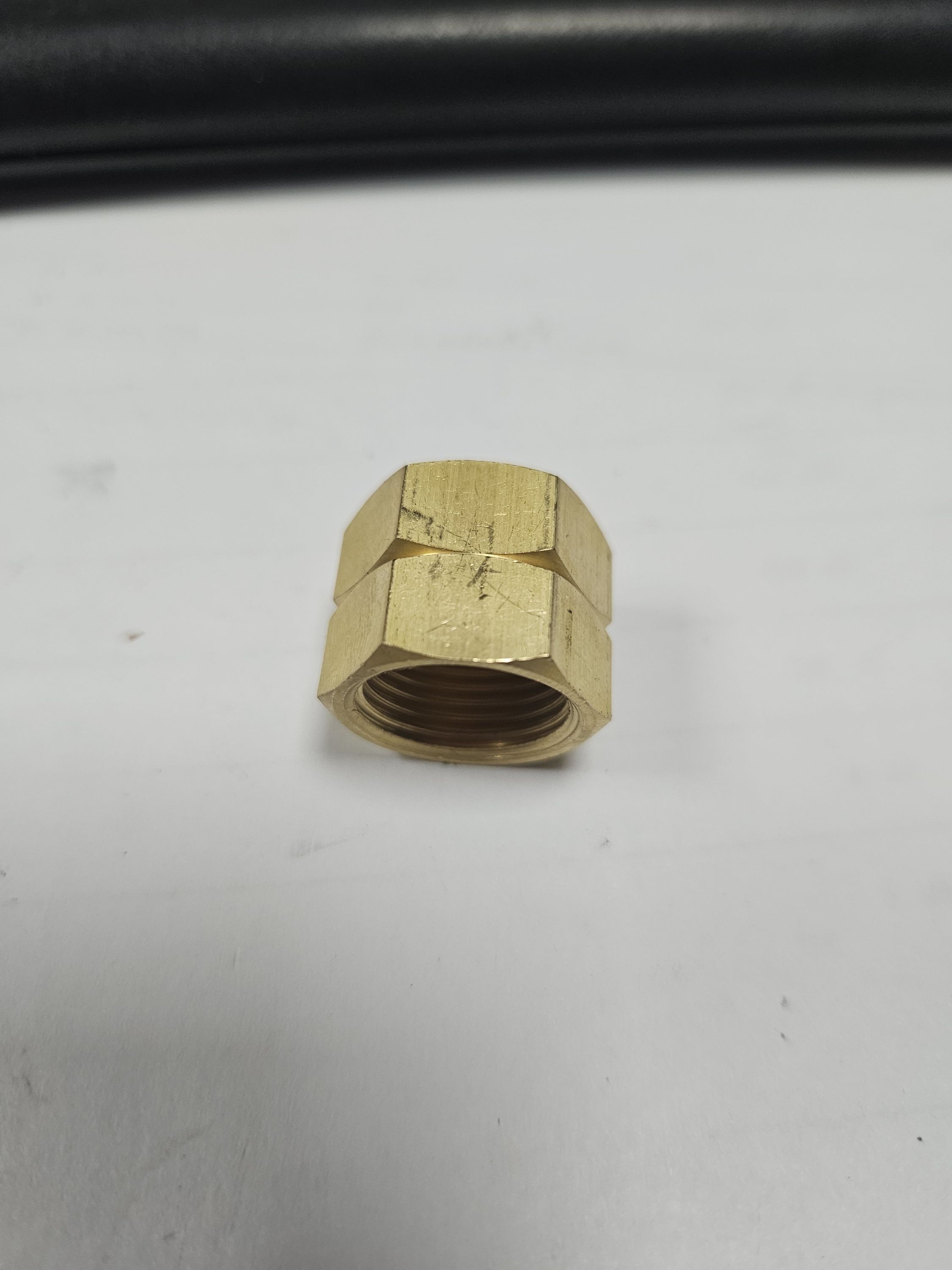 GCE Hollandi anya 3/8 bal menet termék fő termékképe