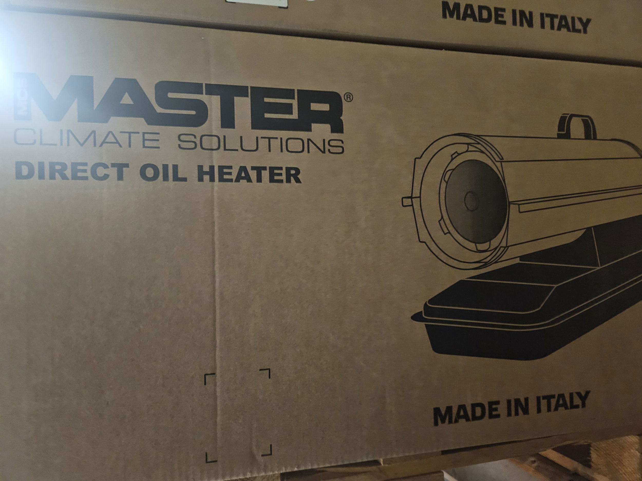 MASTER Gázolajos Hőlégbefújó B100CED 29 KW termék fő termékképe