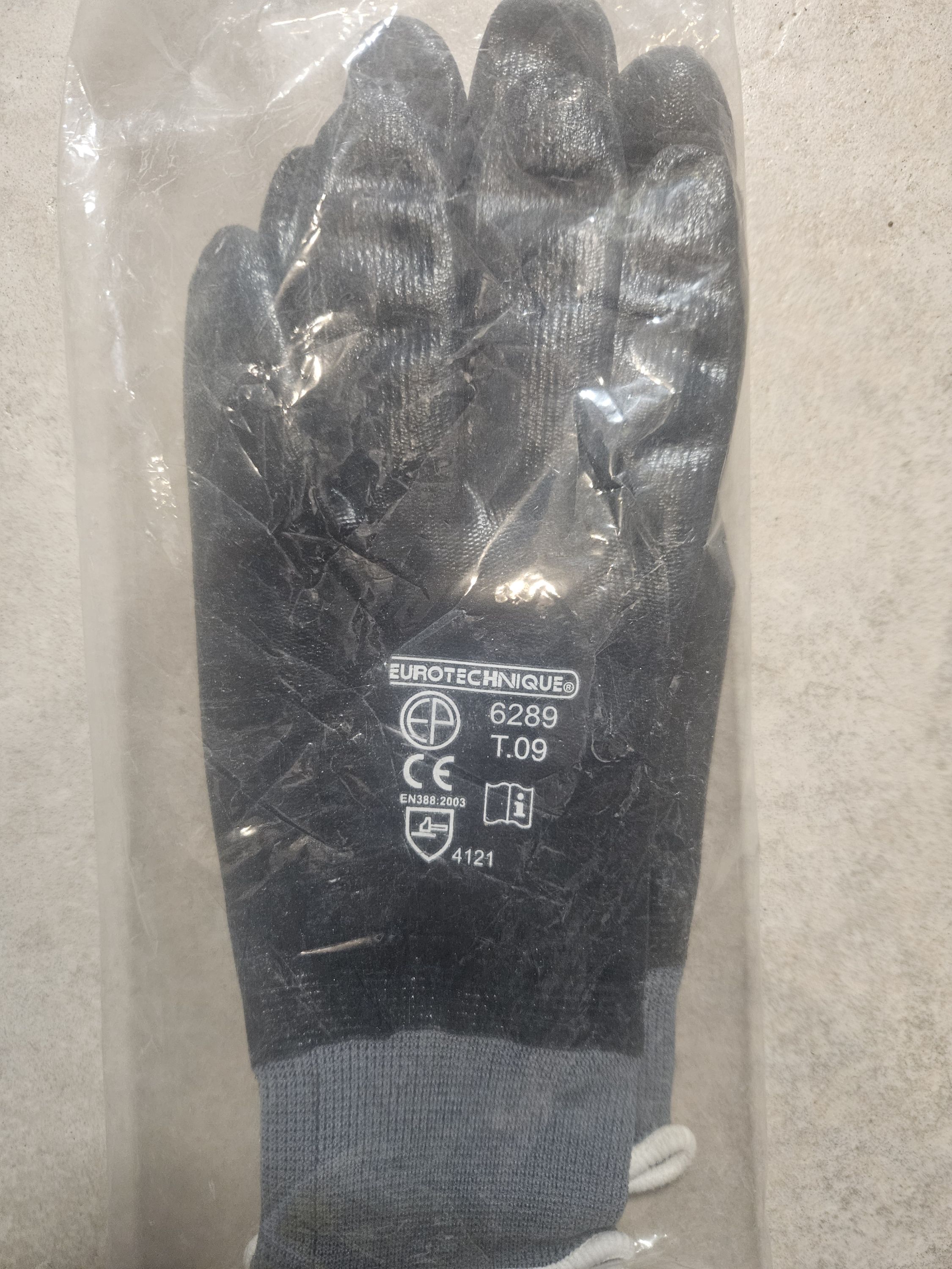 EUROTECHNIQUE 6289 védőkesztyű , mártott T9 termék fő termékképe