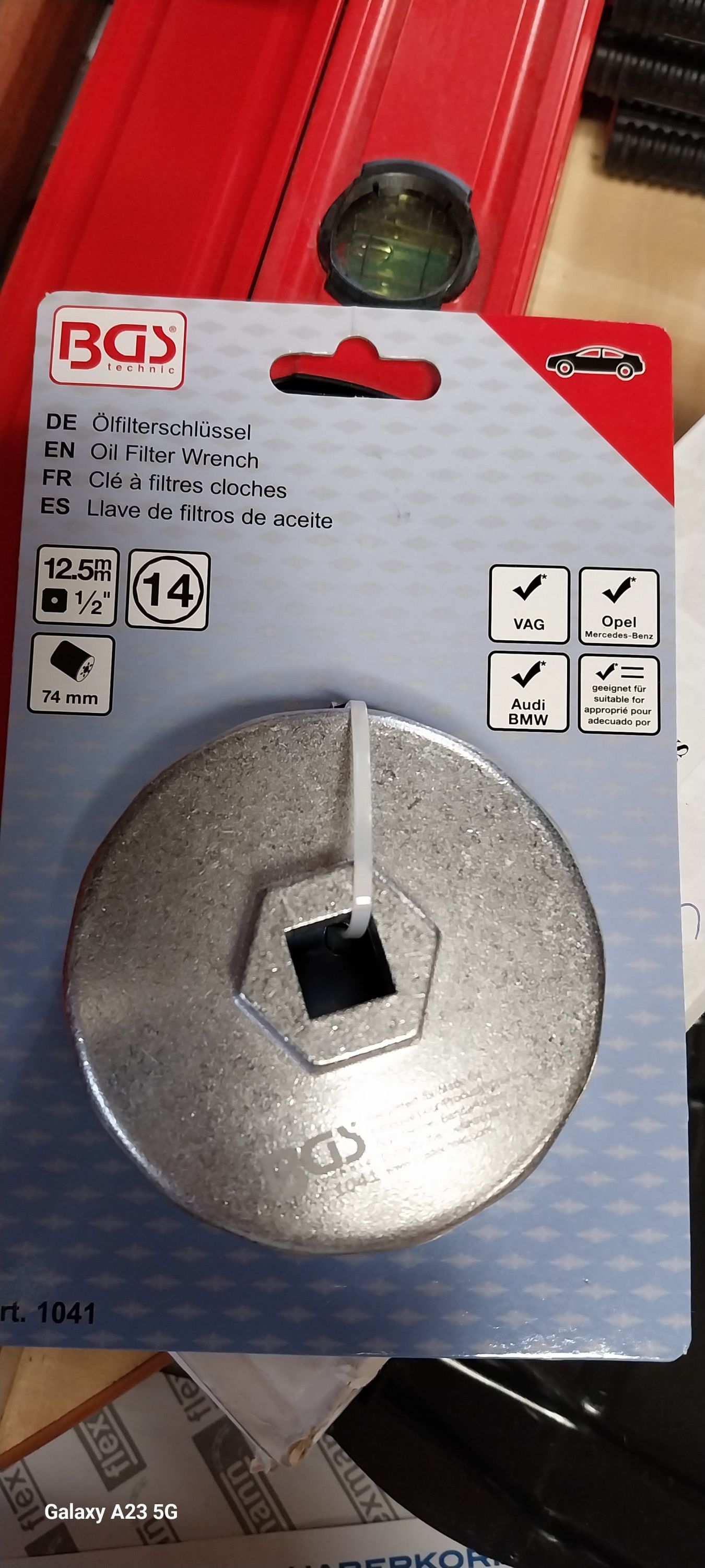 BGS olajszűrő leszedő kupak 74 mm x 14 lap termék fő termékképe