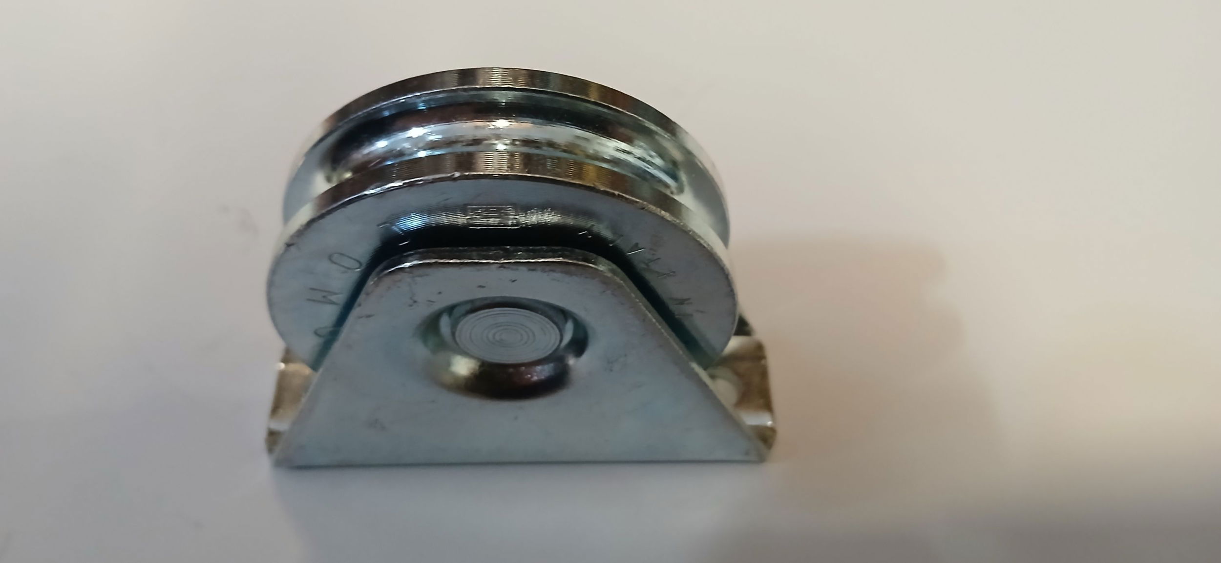 Cebora kapukerék Talpas U Profil 80mm termék fő termékképe