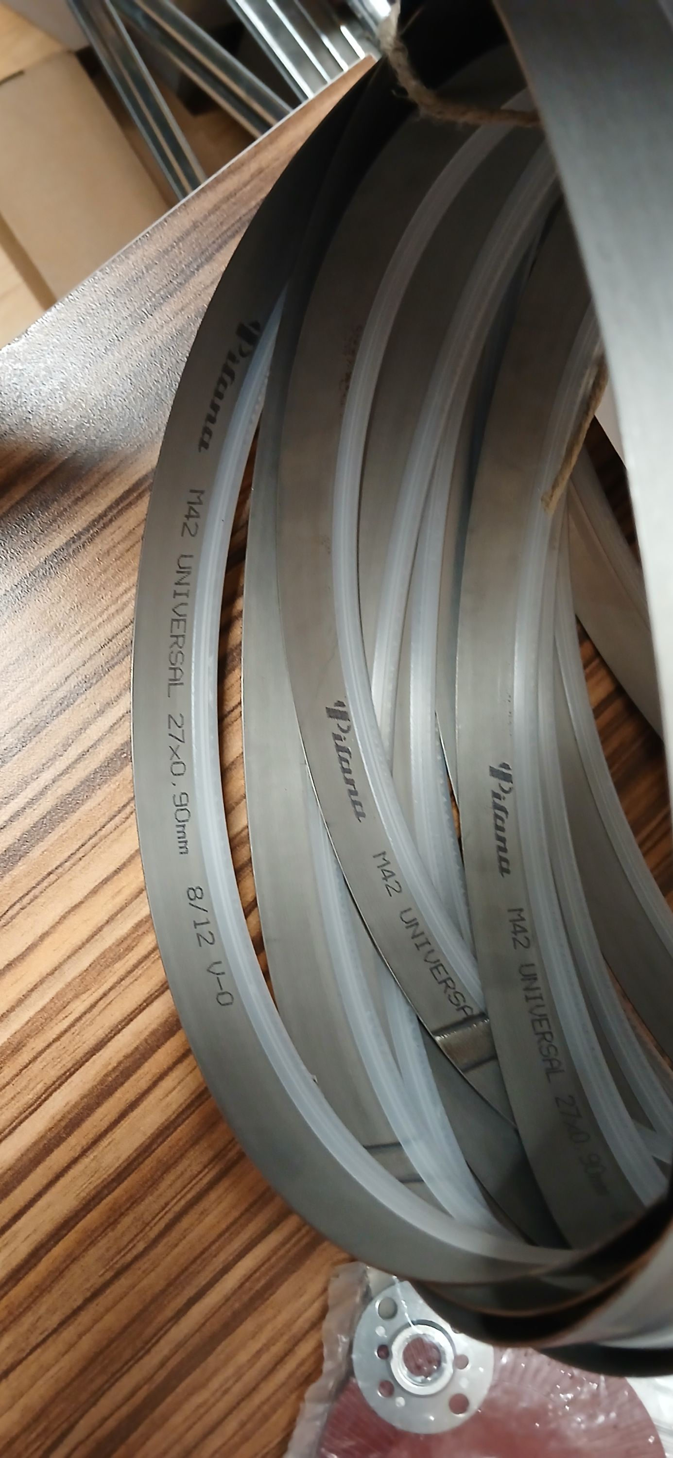 Pilana Fűrészszalag 2760x27x0,9 mm 8/12 fog termék fő termékképe