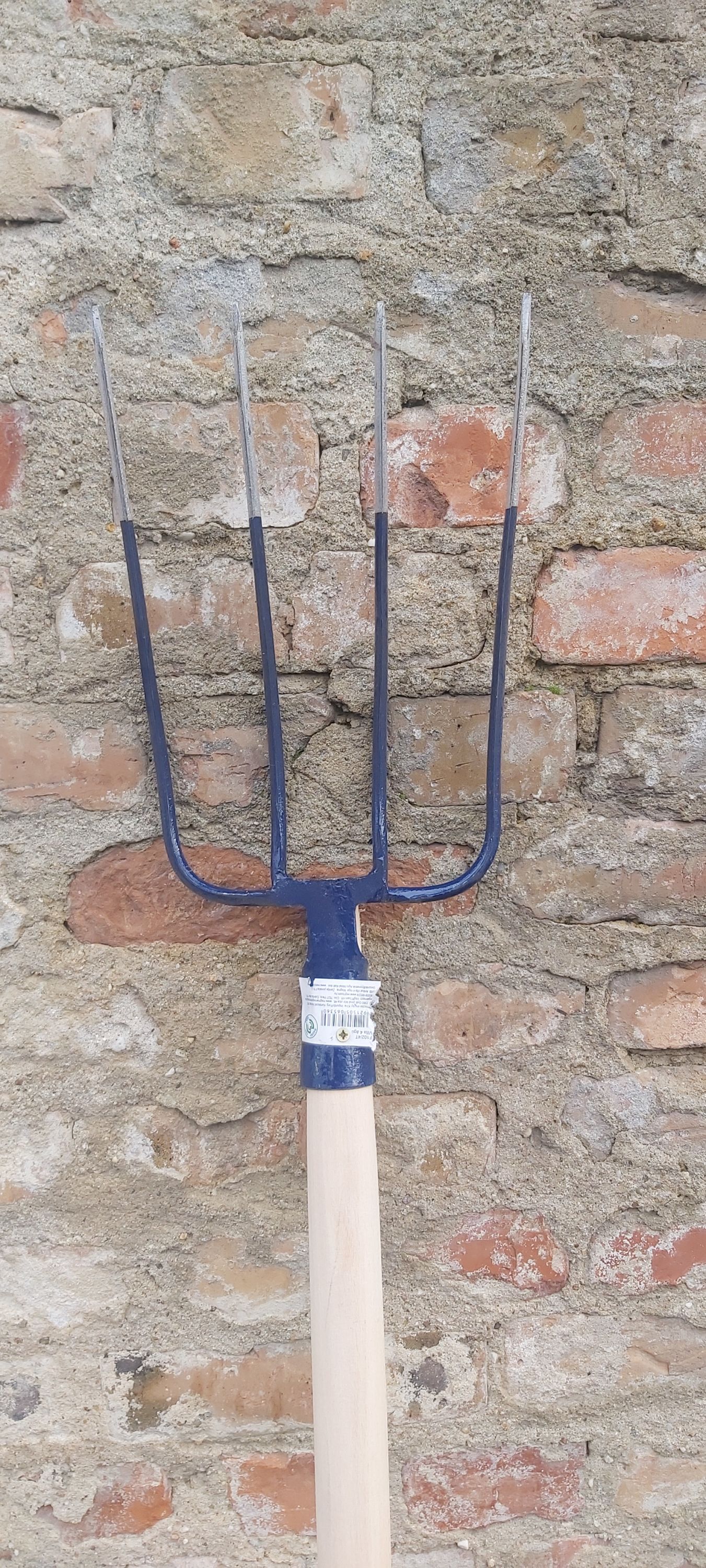 Vas Villa 4 ágú + nyél termék fő termékképe