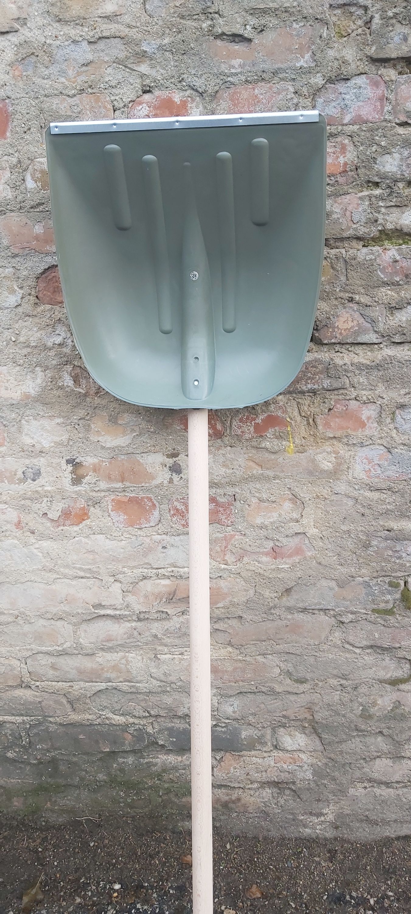 Hólapát  műanyag inox élvédővel + nyél termék fő termékképe