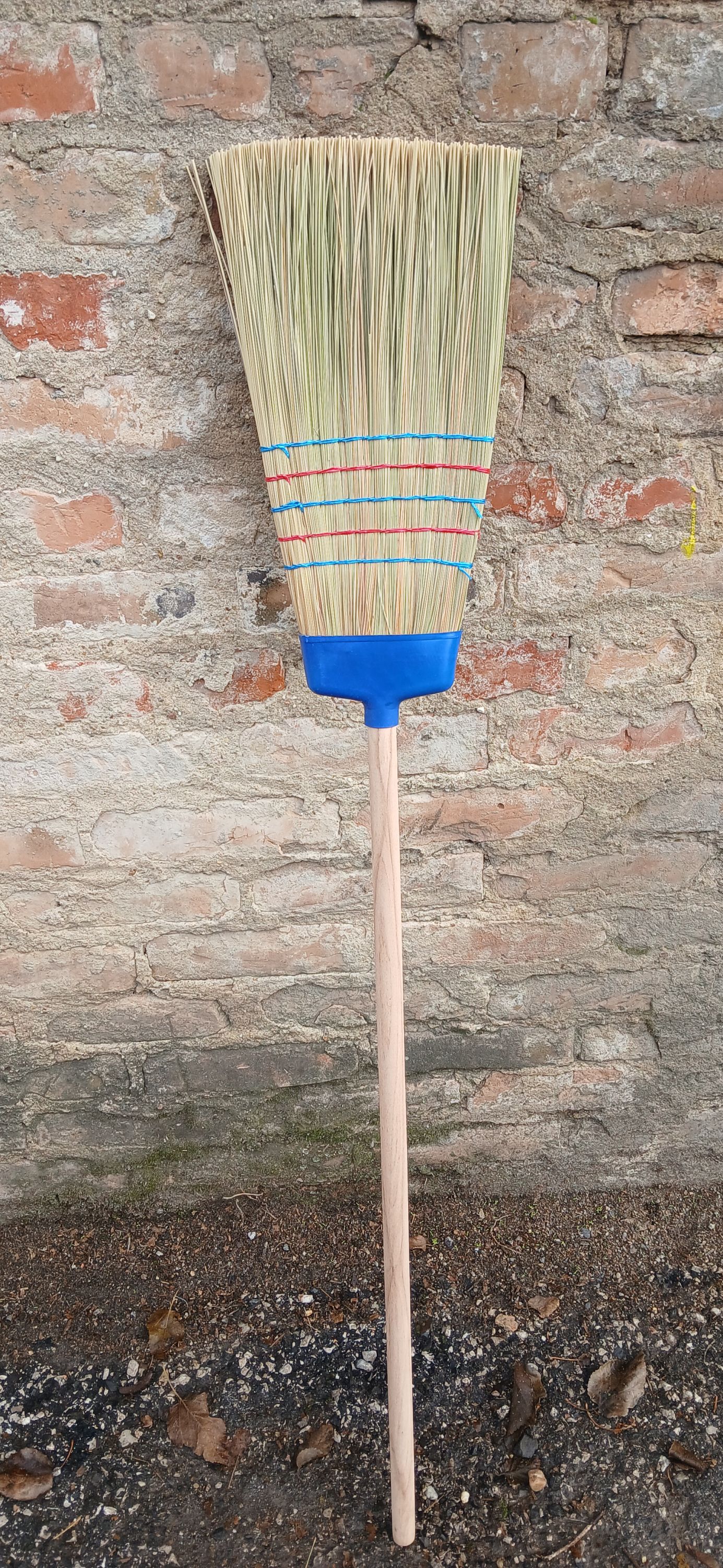 Cirokseprű kék műanyagos termék fő termékképe