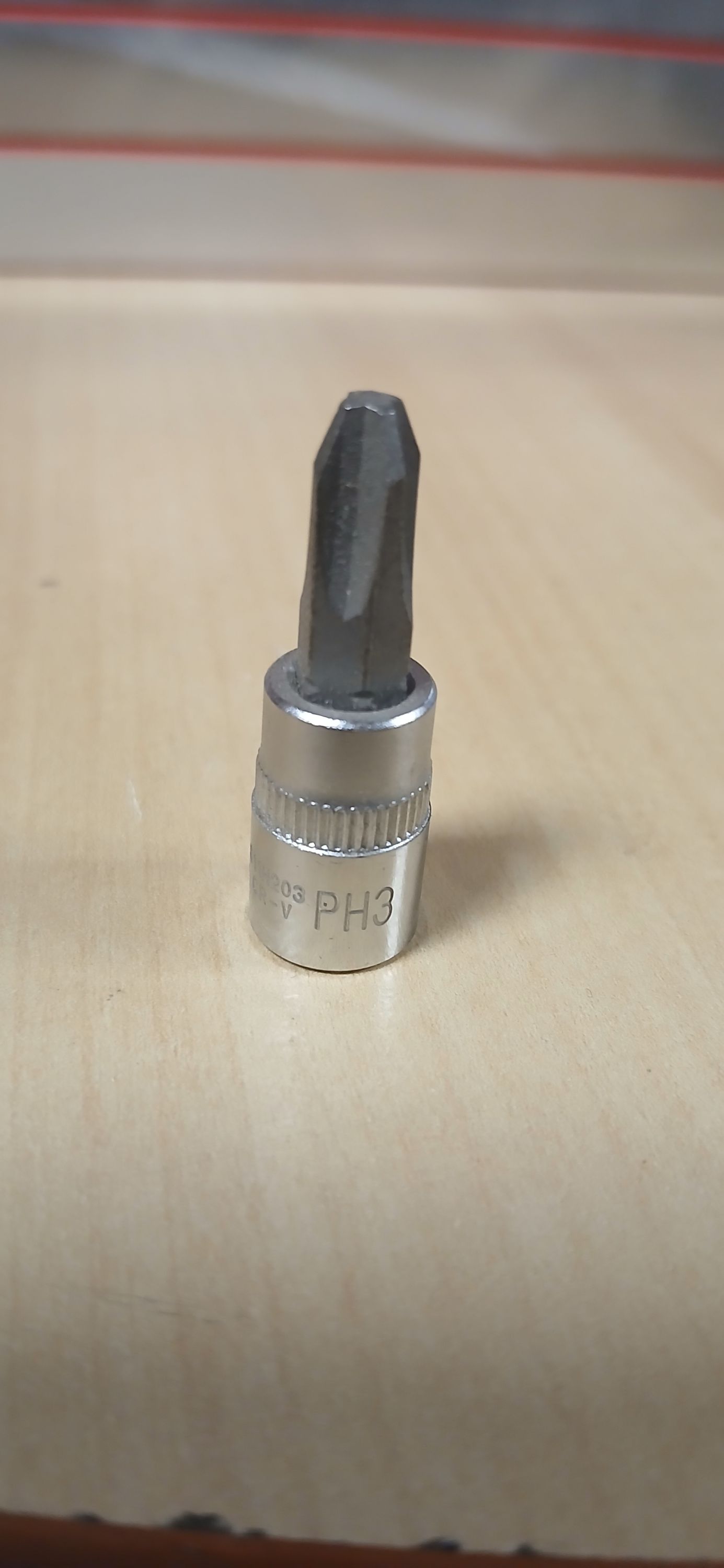 JONNESWAY Jonesway Rátűző kulcs 1/4" PH3 termék fő termékképe