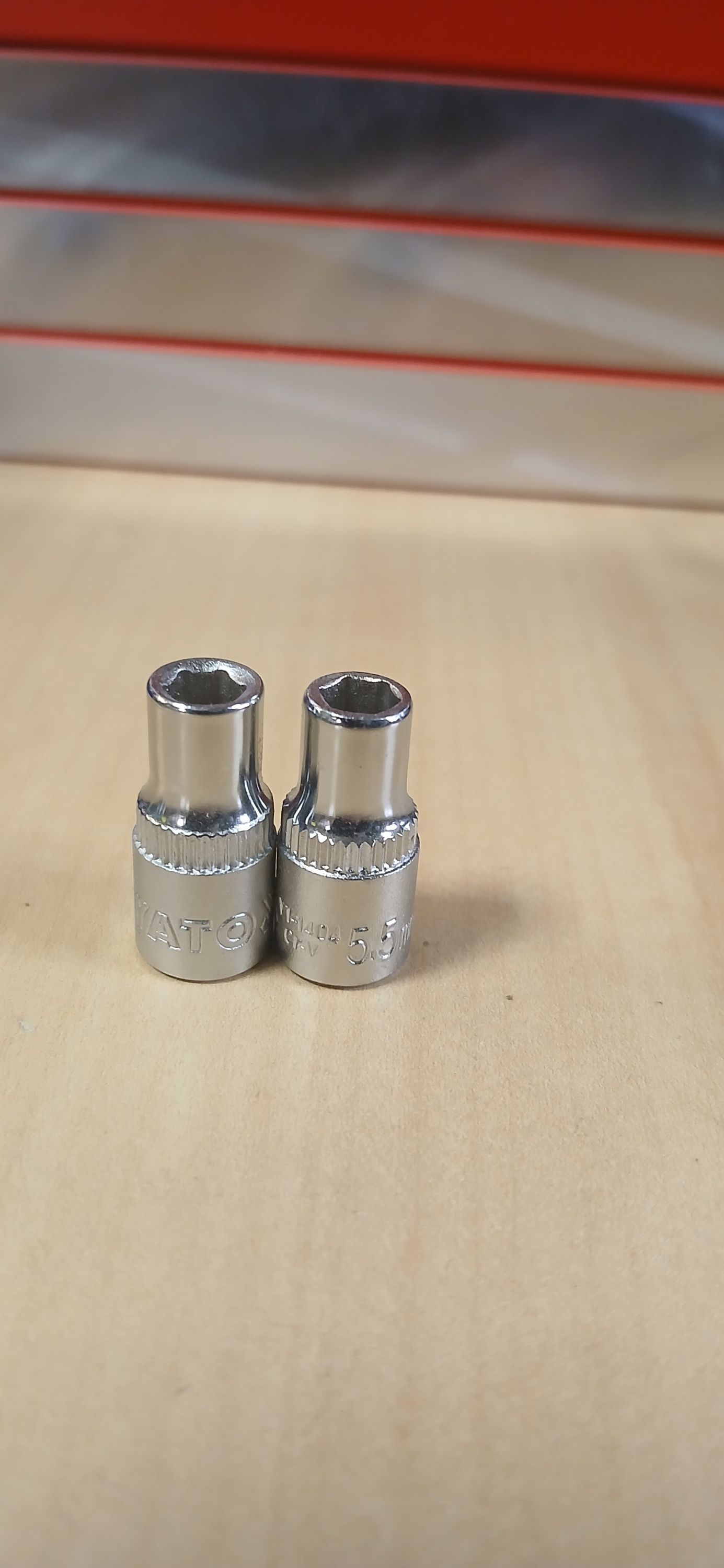 YATO Dugókulcs 6 lap 1/4" 5,5 mm CrV termék fő termékképe
