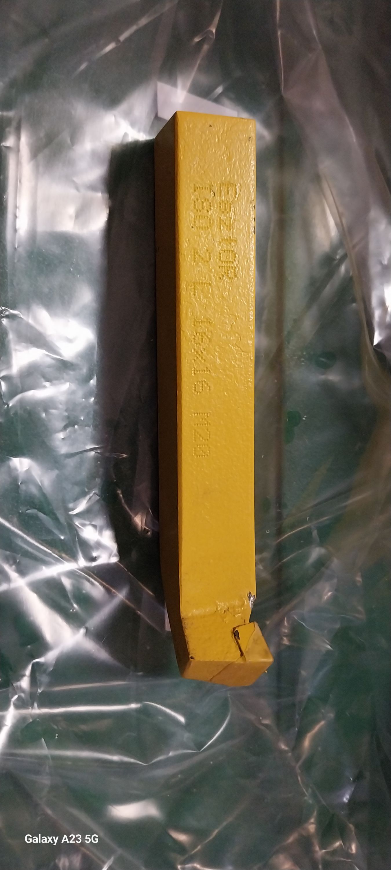 Hajlított esztergakés forrasztottlapkás ISO2 M20B 16x16 termék fő termékképe