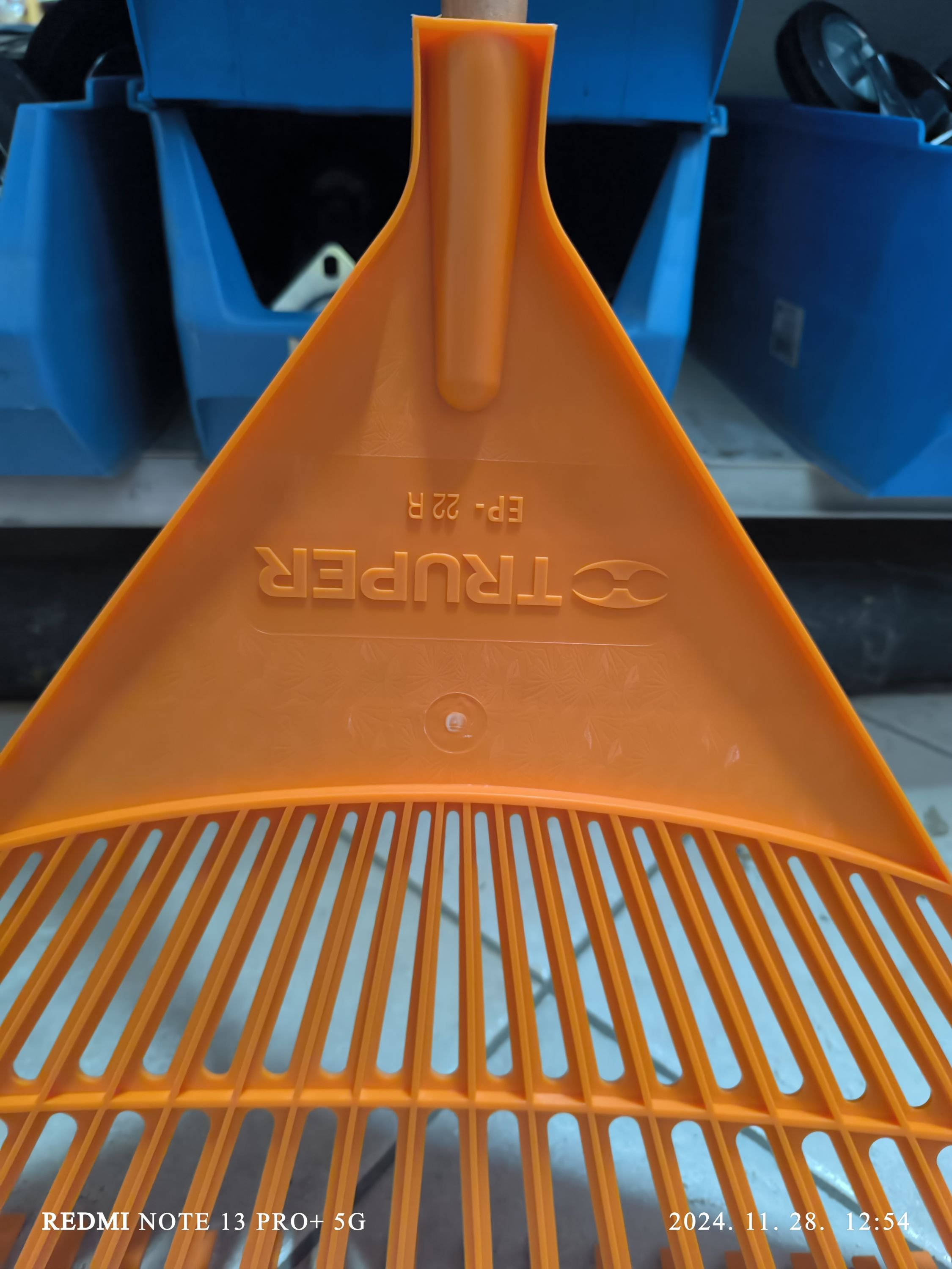 TRUPER Lombseprű műanyag 22 ágú EP-22R termék fő termékképe