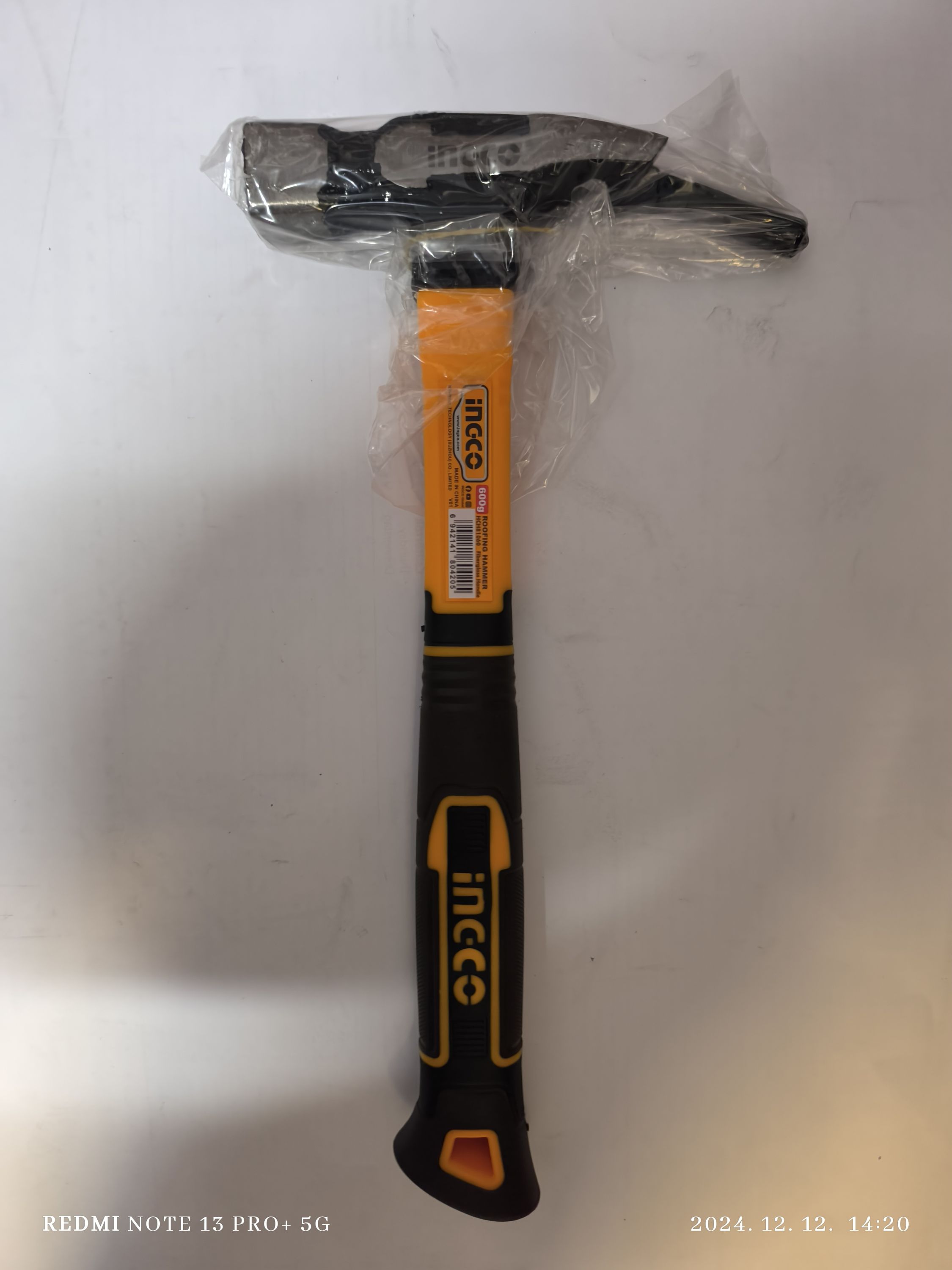 INGCO Ácskalapács 600g üvegszálas nyél mágneses termék fő termékképe