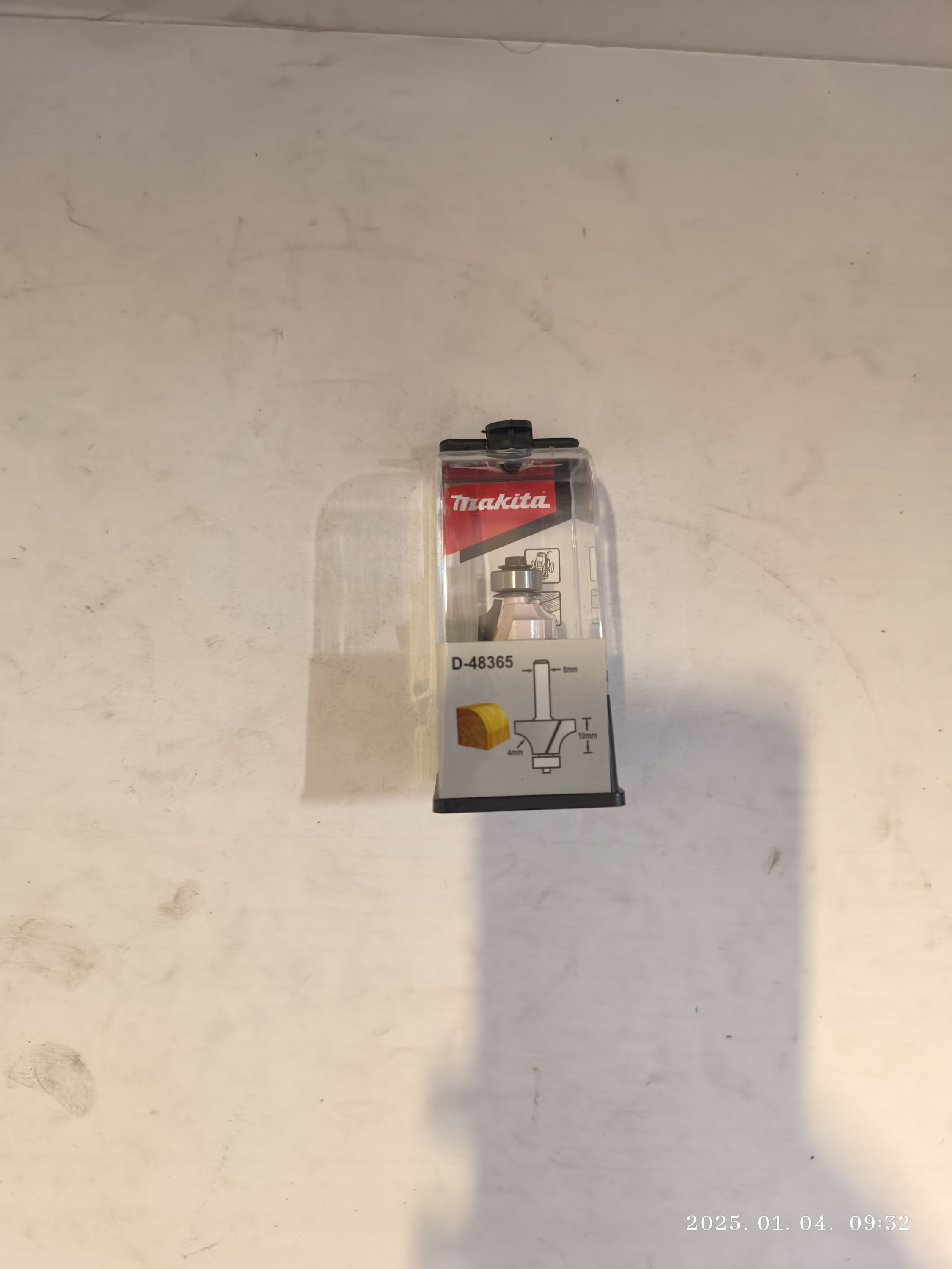 MAKITA gömbölyítő csapágyas kés, befogó: 8 átmérő: 20,7 munkahossz: 10 r: 4 termék fő termékképe