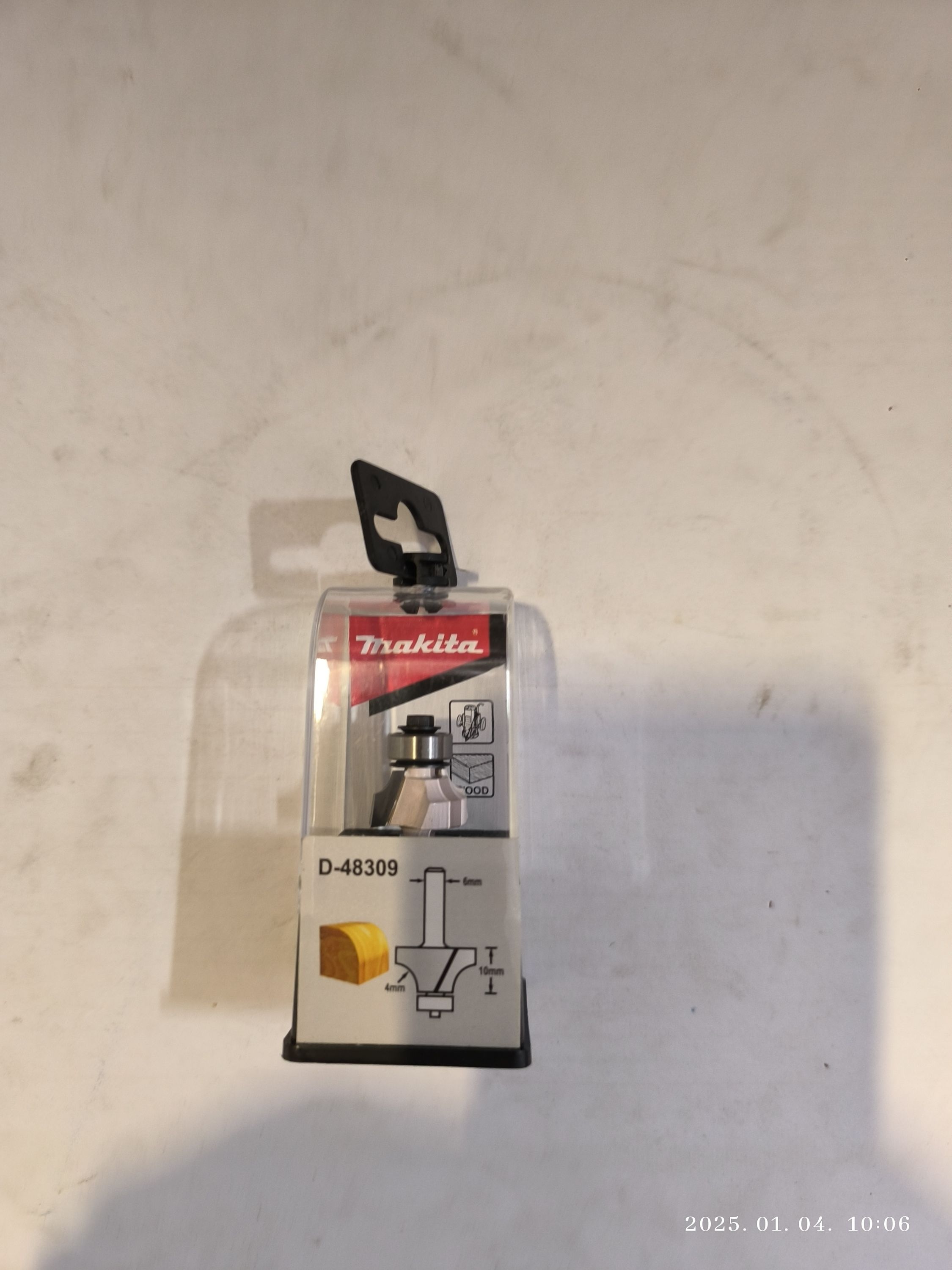 MAKITA GÖMBÖLYÍTŐ CSAPÁGYAS KÉS, BEFOGÓ:6 ÁTMÉRŐ:20,6 MUNKAHOSSZ:4 termék fő termékképe