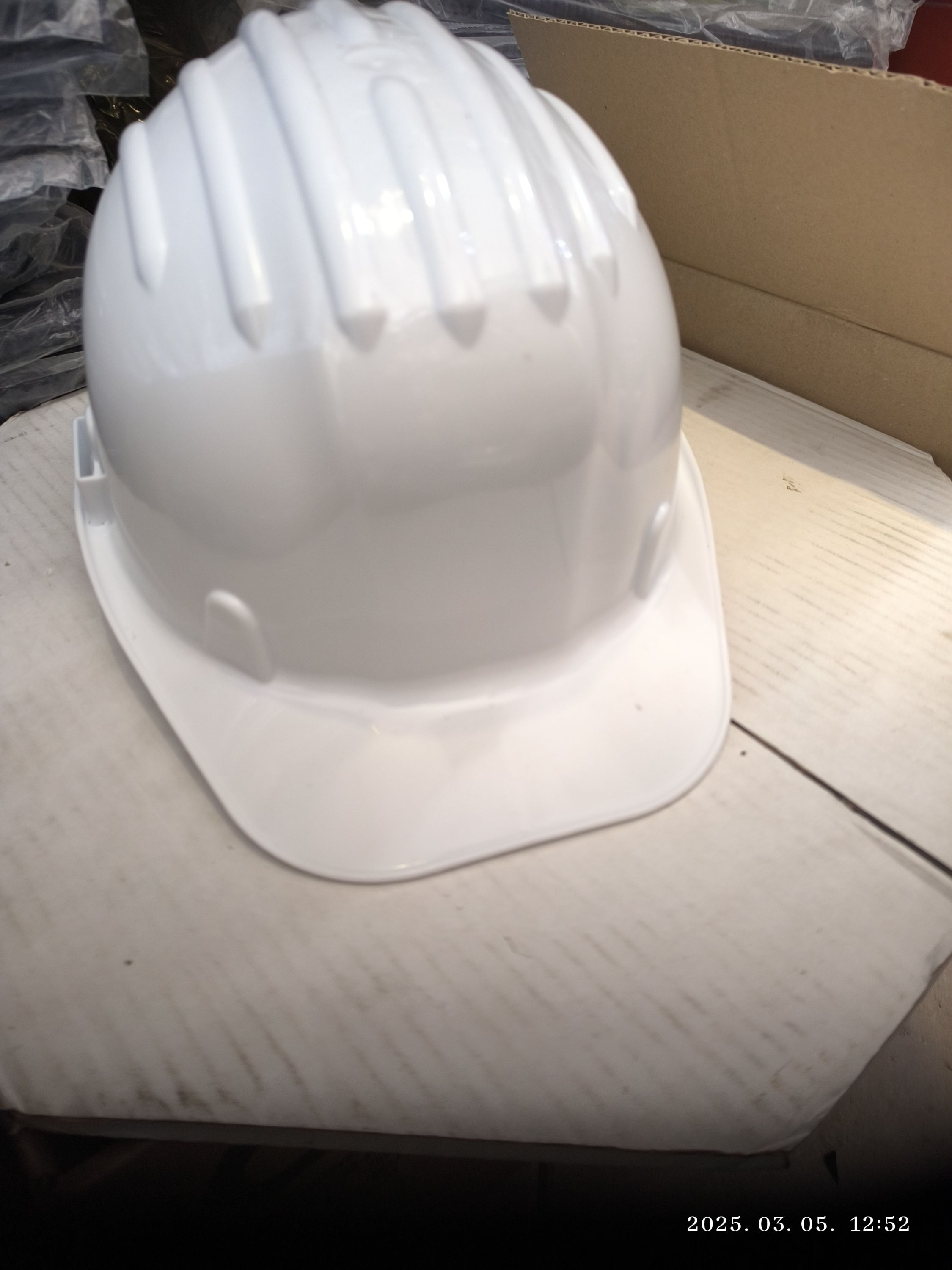 Védősisak jár GP3000 Fehér termék fő termékképe